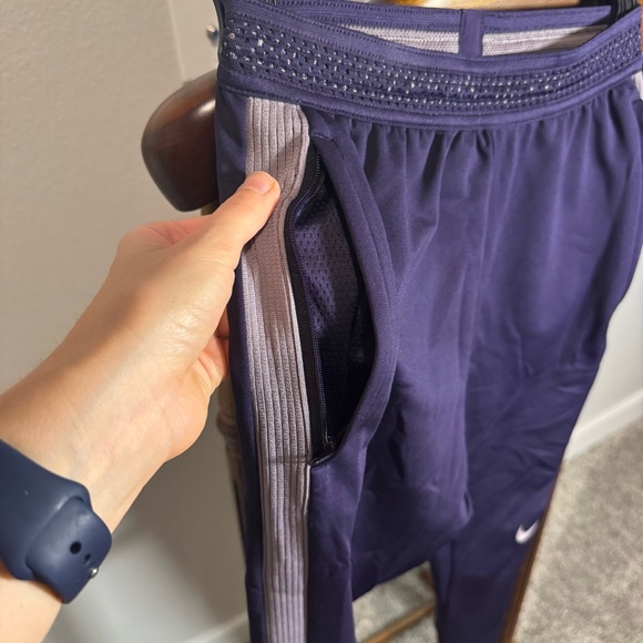 Nike Dri-FIT Women’s Running Leggings Size M (Fits XS-S) Purple - Picture 11 of 16